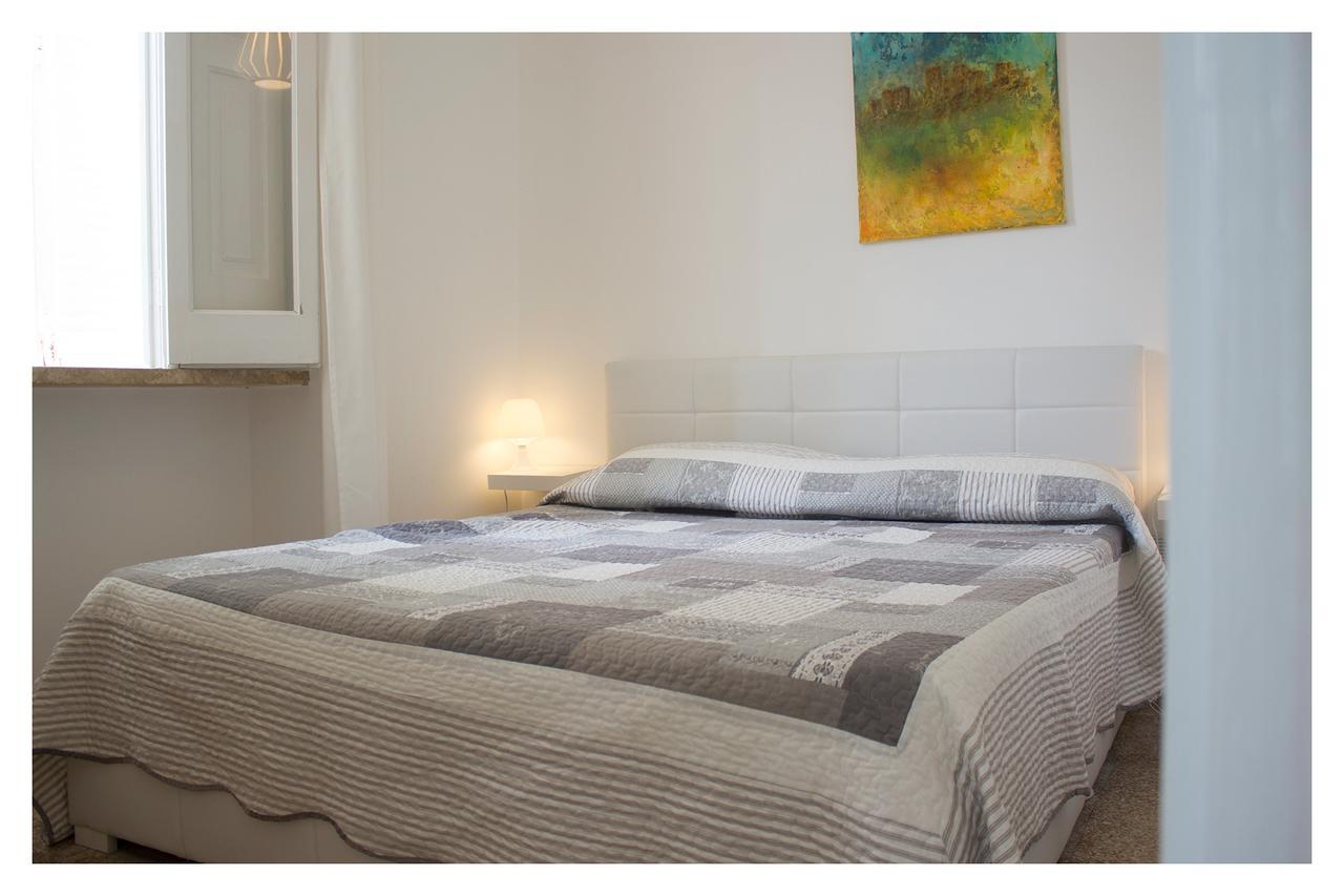 Dimora Re Luigi Villa Monopoli Exterior photo